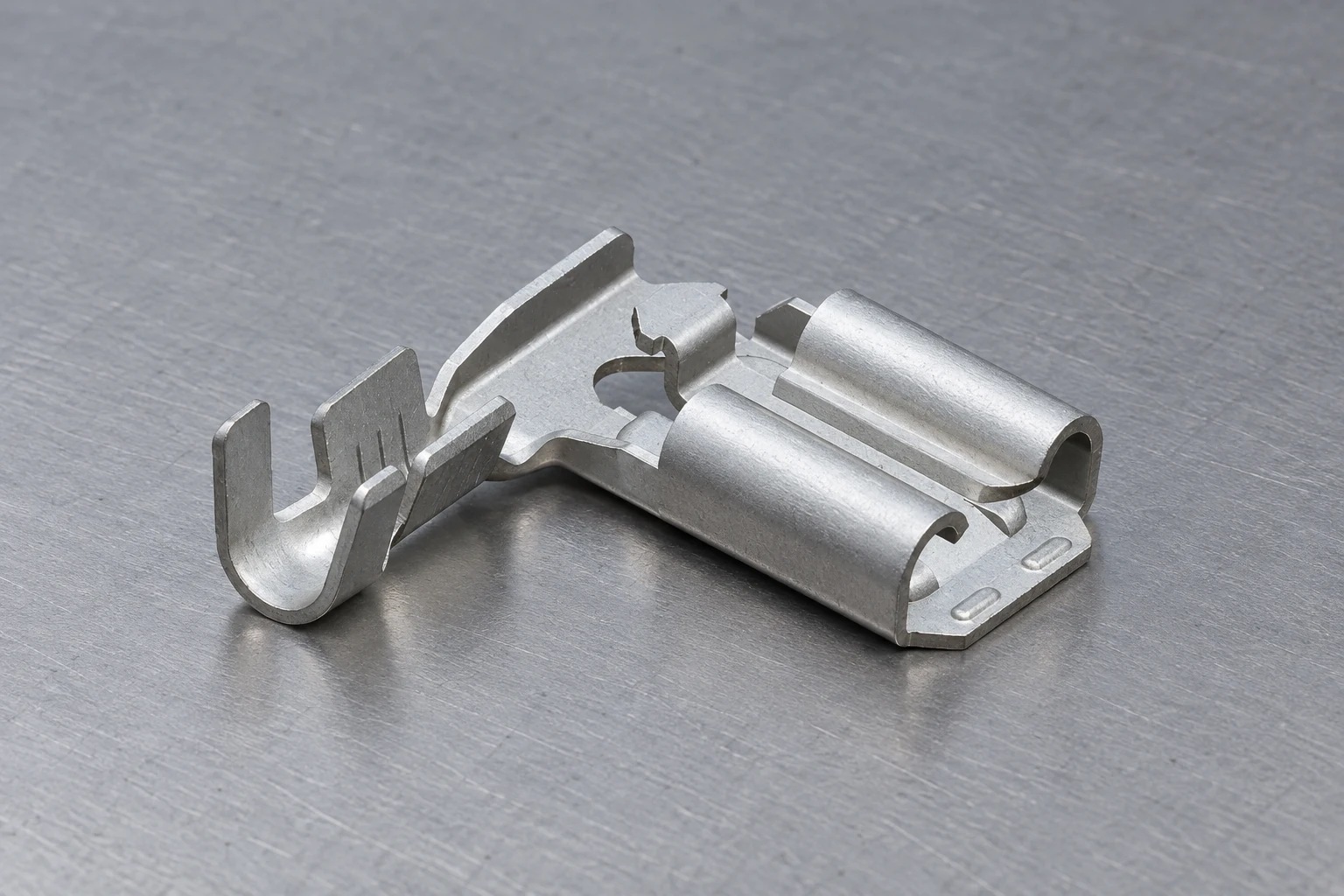 Uncrimped 250 flag terminal showing conductor and insulation support wing geometry